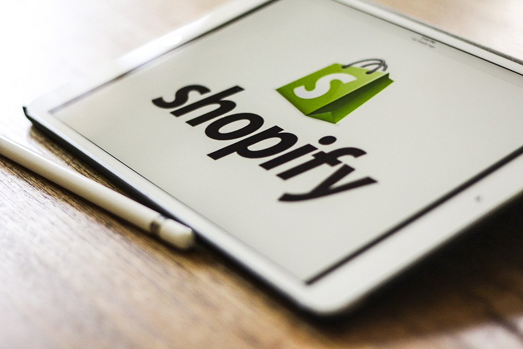 shopify logo iPad